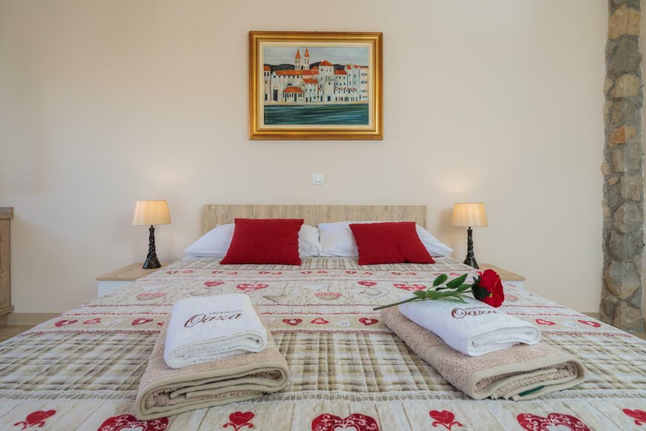 Apartmani Oaza Trogir Exterior foto