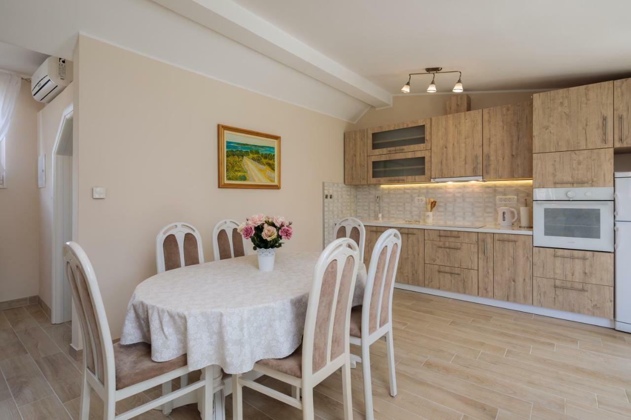 Apartmani Oaza Trogir Exterior foto