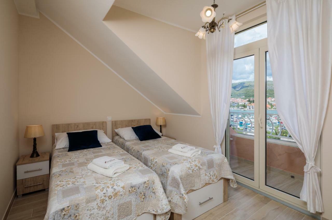 Apartmani Oaza Trogir Exterior foto